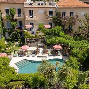 https://hotel-sainte-valerie.fr-provencehotel.com