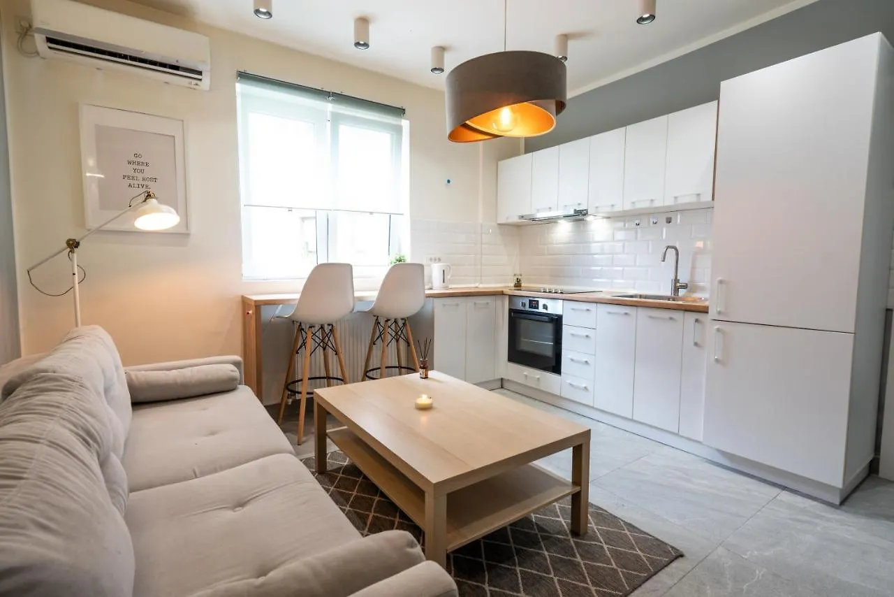 Cozy Design Apartament In Magheru Bucharest